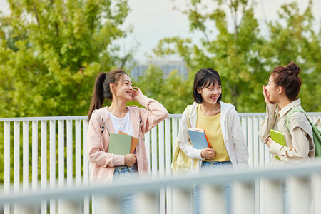 南京財(cái)經(jīng)大學(xué)在職研究生法律（非法學(xué)）碩士招生條件