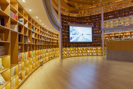 香港嶺南大學在職研究生招生時間安排 香港嶺南大學在職研究生招生時間安排