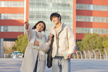 英國愛丁堡龍比亞大學招生時間安排 英國愛丁堡龍比亞大學招生時間安排