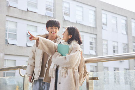 政治經(jīng)濟(jì)學(xué)在職研究生招生人群