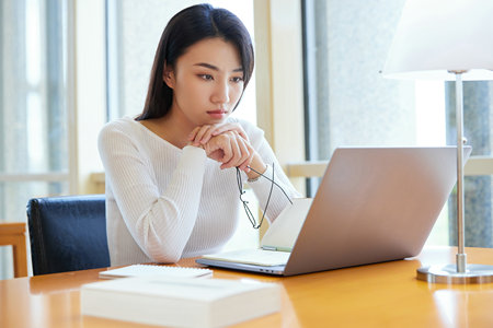 中國社會(huì)科學(xué)院大學(xué)非全日制研究生招生流程