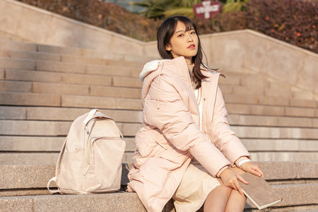 外國(guó)語(yǔ)言學(xué)及應(yīng)用語(yǔ)言學(xué)在職研究生招生院校介紹