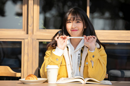 藝術學理論在職研究生招生學校