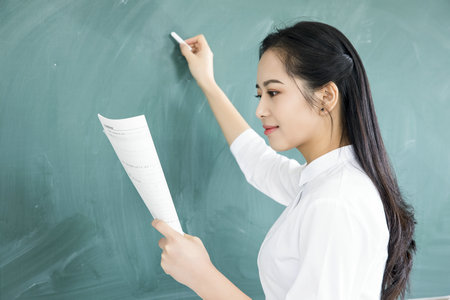 哈爾濱商業大學在職研究生招生學院