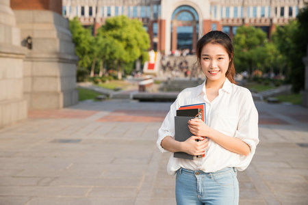 法學(xué)在職博士招生簡(jiǎn)章2025