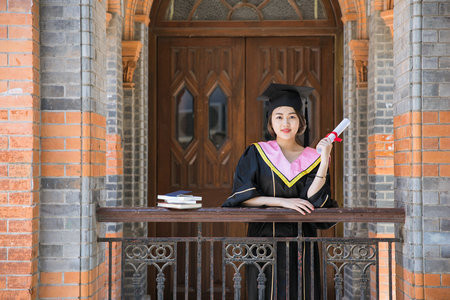 2026年廈門大學在職研究生學制學費一覽表