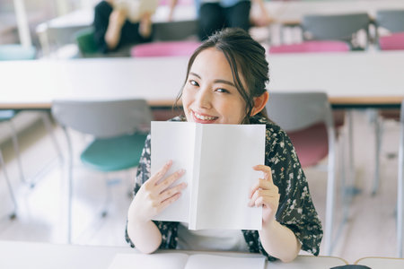 湖北中醫藥大學在職研究生學制學費