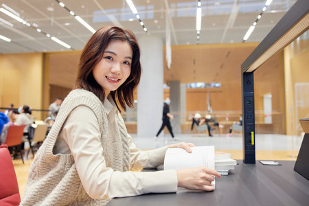 美國瓊斯國際大學(xué)國際碩士招生對象 美國瓊斯國際大學(xué)國際碩士招生對象