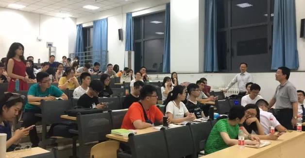 上海財經大學2019年研究生招生宣講全面展開 上海財經大學2019年研究生招生宣講全面展開
