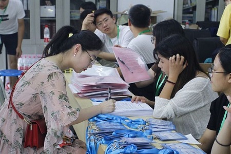 上海對外經貿大學研究生暑期學校圖片03 上海對外經貿大學研究生暑期學校圖片03