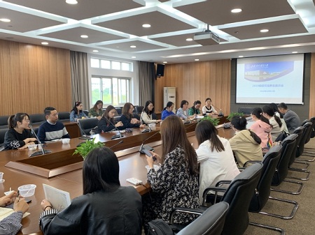新生代表參與座談 新生代表參與座談
