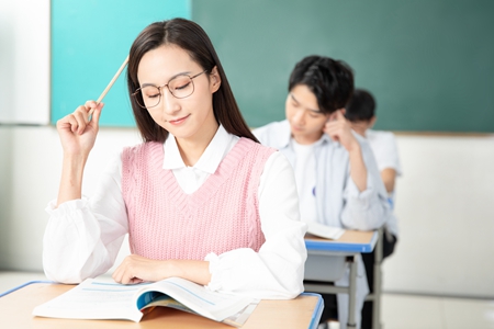 青島科技大學同等學力在職研究生招生時間安排！