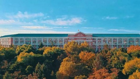 長(zhǎng)春工業(yè)大學(xué)電氣與電子工程學(xué)院2021年碩士研究生接收預(yù)調(diào)劑公告