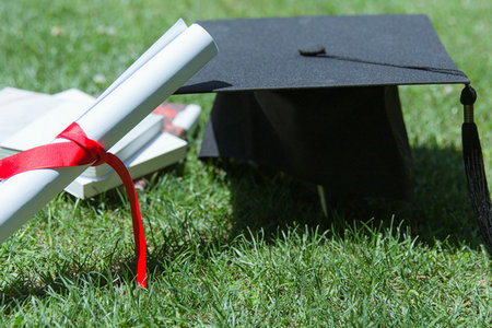 報考內蒙古大學法律非全日制研究生需要多少錢