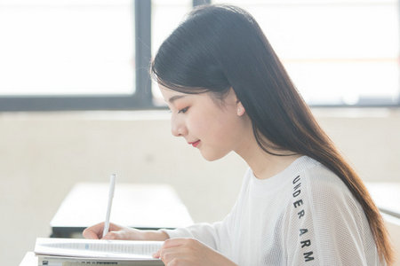 對外經濟貿易大學朝鮮語口譯非全日制研究生招生對象 對外經濟貿易大學朝鮮語口譯非全日制研究生招生對象