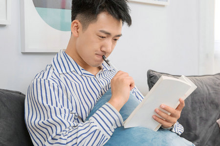 廈門大學英語口譯非全日制研究生學制學費