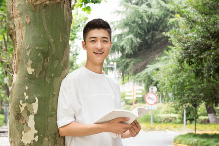 現在的在職研究生都是雙證了嗎