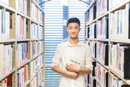 西班牙馬德里康普頓斯大學國際碩士招生對象 西班牙馬德里康普頓斯大學國際碩士招生對象