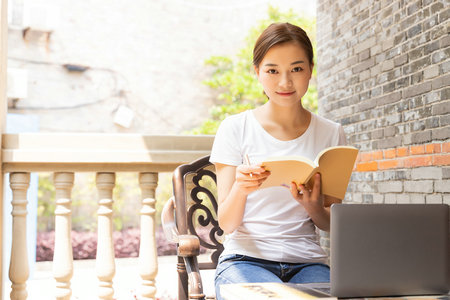 美國菲利普斯研究大學(xué)國際博士報(bào)考條件