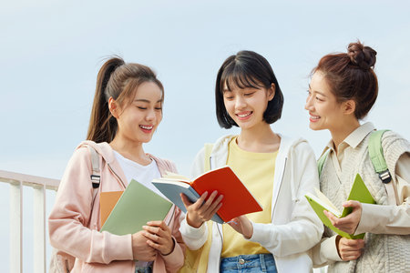 美國羅商大學報考條件及流程