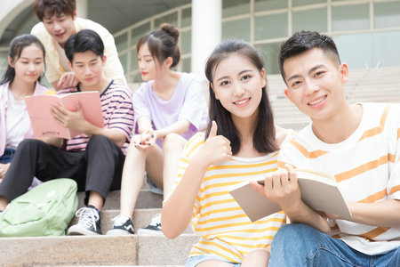 法國(guó)巴黎第十二大學(xué)招生人群 法國(guó)巴黎第十二大學(xué)招生人群