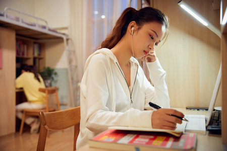 歐洲高校聯(lián)盟招生時間安排