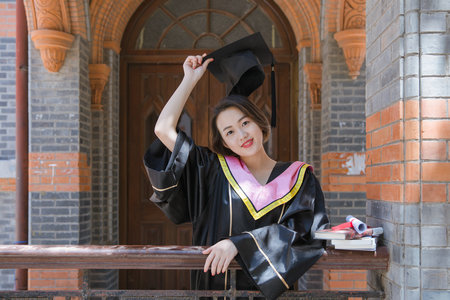 法國維萊爾國際商學院國際博士招生簡章