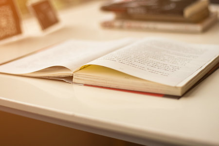 云南財經(jīng)大學(xué)在職研究生招生時間安排