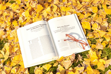 上海戲劇學(xué)院在職研究生報(bào)名及考試時(shí)間