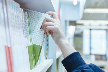 哈爾濱商業(yè)大學(xué)MEM學(xué)費(fèi)一覽表