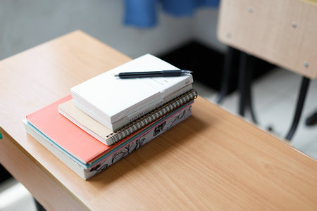 廣州中醫(yī)藥大學針灸推拿學在職研究生招生信息 廣州中醫(yī)藥大學針灸推拿學在職研究生招生信息