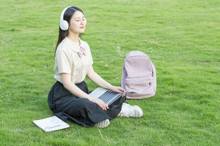 首都經濟貿易大學勞動經濟學在職研究生招生條件