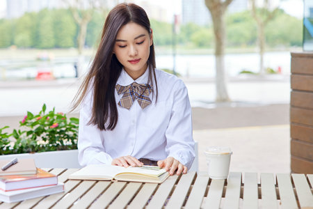 西南財(cái)經(jīng)大學(xué)在職研究生報(bào)考條件