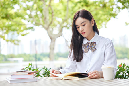 湖南大學非全日制研究生報考條件